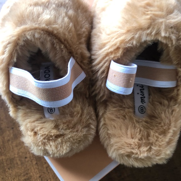 Mini Moda. - Picture 3 of 5